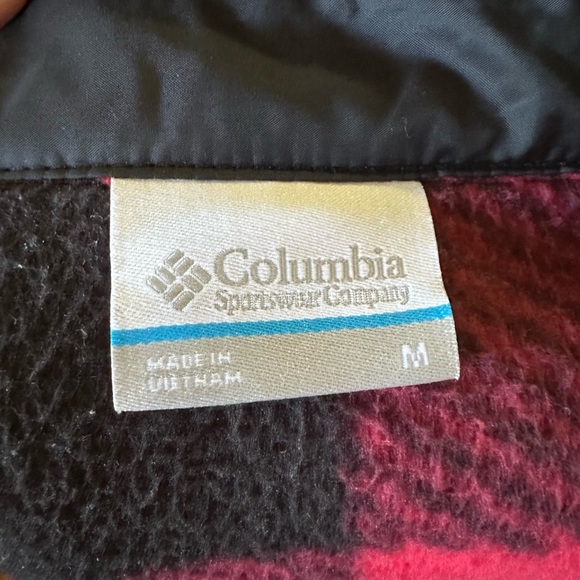 Columbia Red and Black Plaid Fleece Shirt Button Up Jacket - Picture 6 of 8